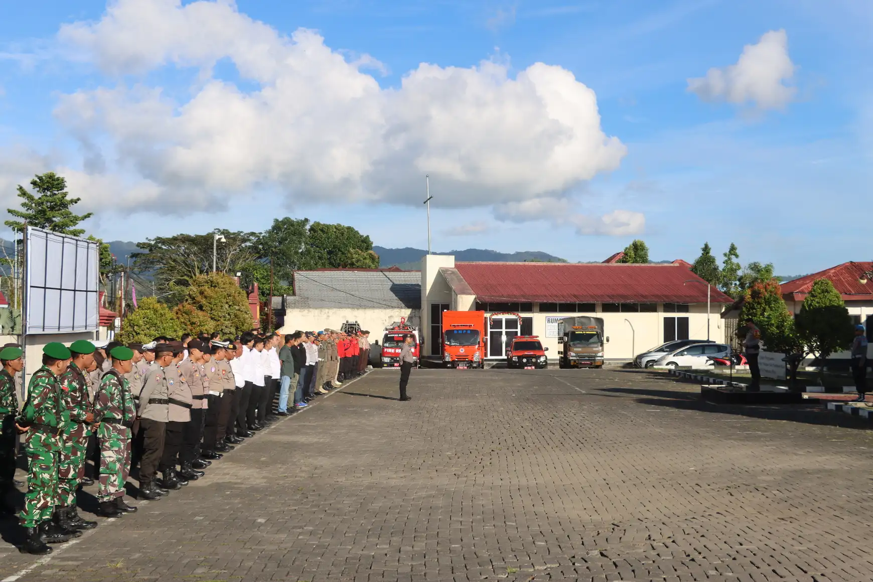 Polres Minahasa Siagakan Personel Gabungan Amankan Pawai Takbiran dan Sholat Idul Fitri 1447 H