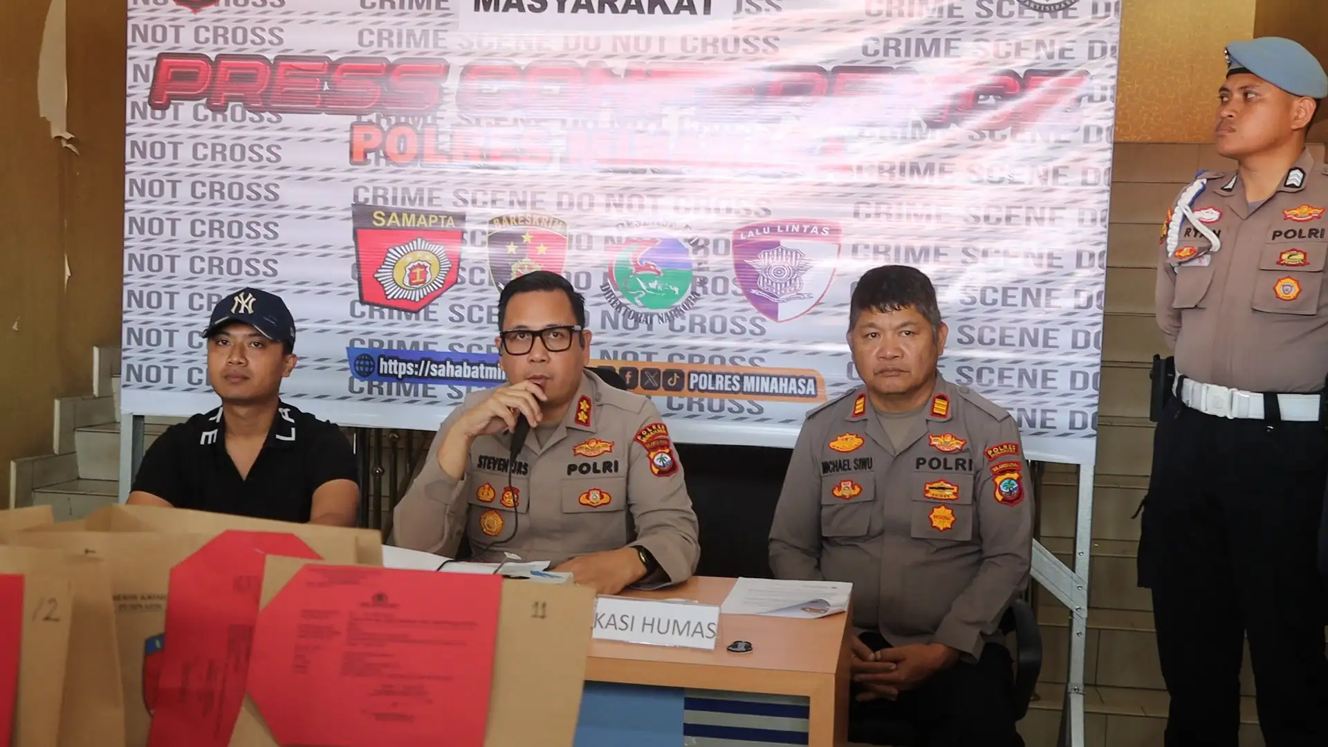 Polres Minahasa Ungkap Kasus Pembunuhan Berencana Disertai Pencurian di Langowan Selatan